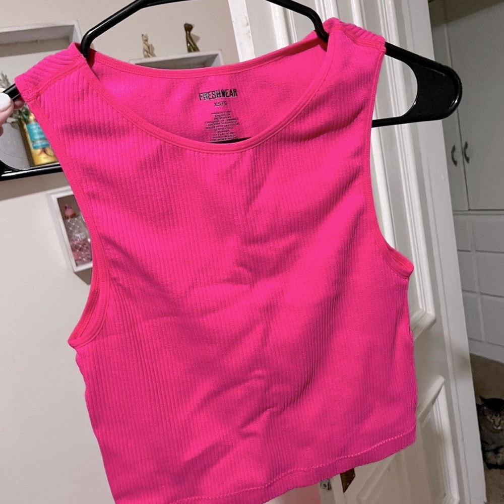 Hot Pink Crop Tank Top from the Buckle!